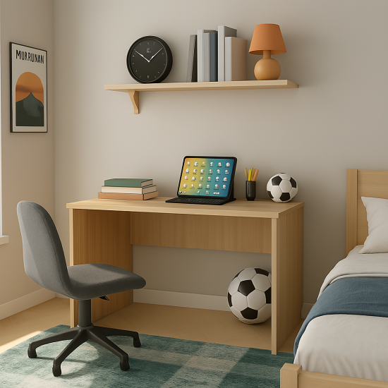Çalışma Masası sade bir oda için